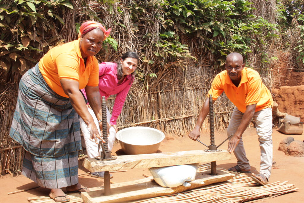 photo Utilisation de presse Manioc